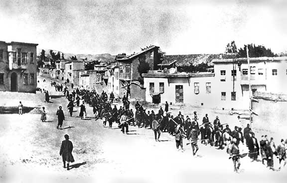 Armenians_marched_by_Ottoman_soldiers_1915